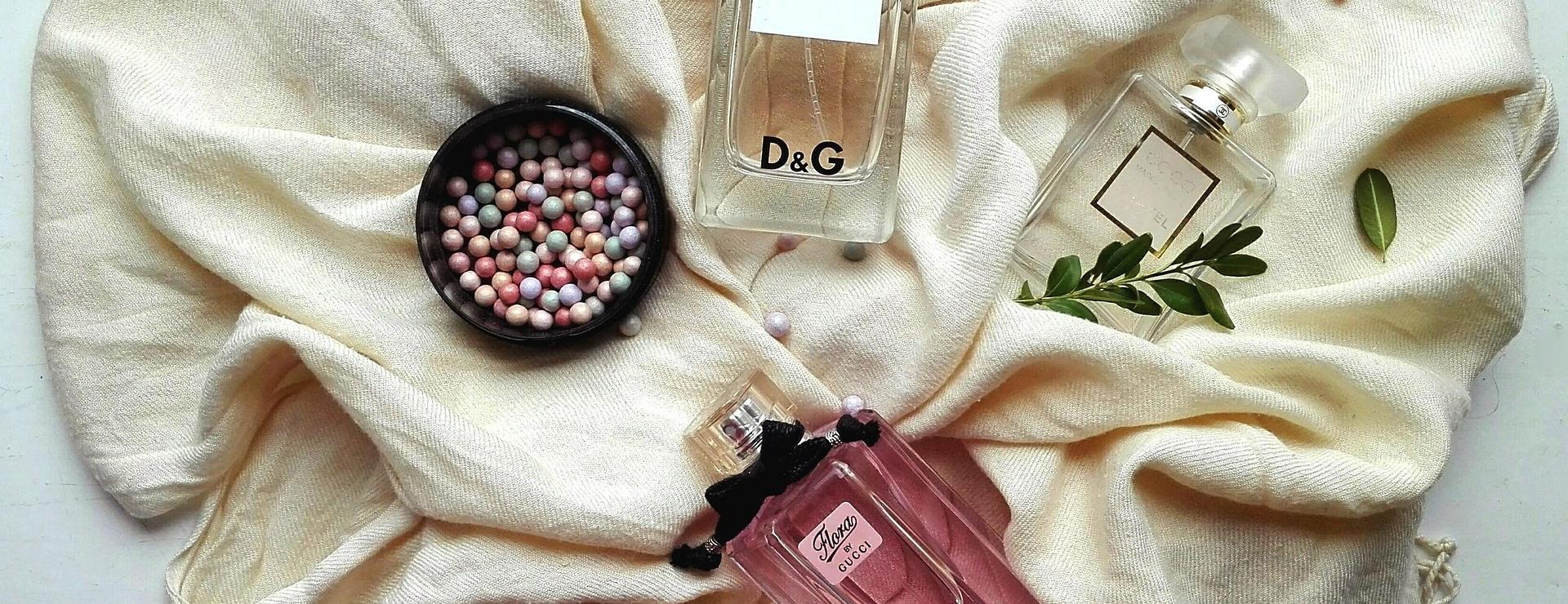 1perfumery Sales -1perfumery Sales perfume 2445617 1920